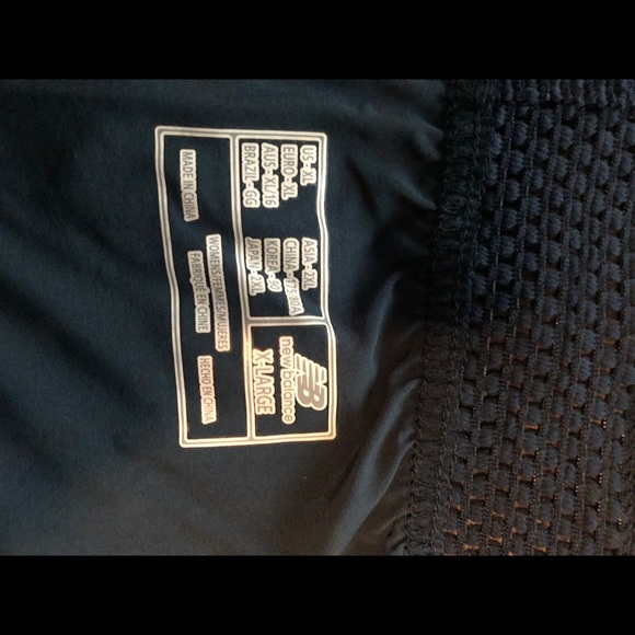 New Balance warm up joggers - Picture 3 of 4